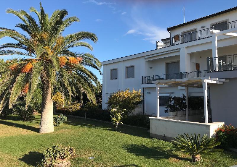 Sikelika Residence Sul Mare Scoglitti Kültér fotó